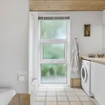 2 Bedroom Stunning In *