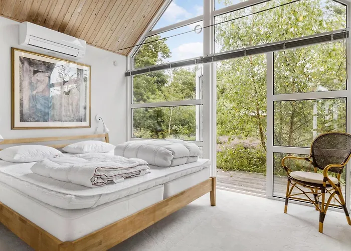 Hébergement de vacances 2 Bedroom Stunning In Hals